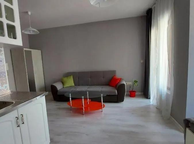 Rumi Place * Βάρνα